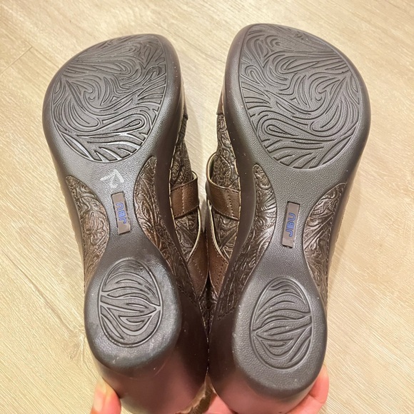 JBU Sweden Womens Memory Foam Wedge Marie Jane Clogs Leather Brown Size 11 M - Picture 6 of 8